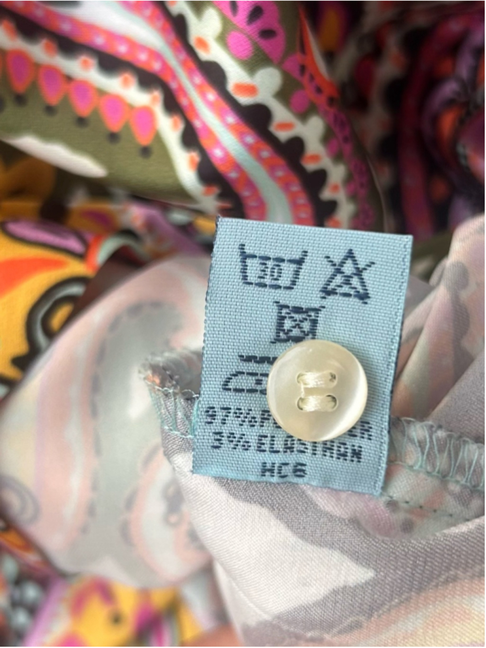 Hawes & Curtis Fitted Paisley Print Stretch Button Down Shirt - Picture 6 of 6